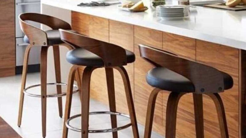 What you need to know before shopping barstools